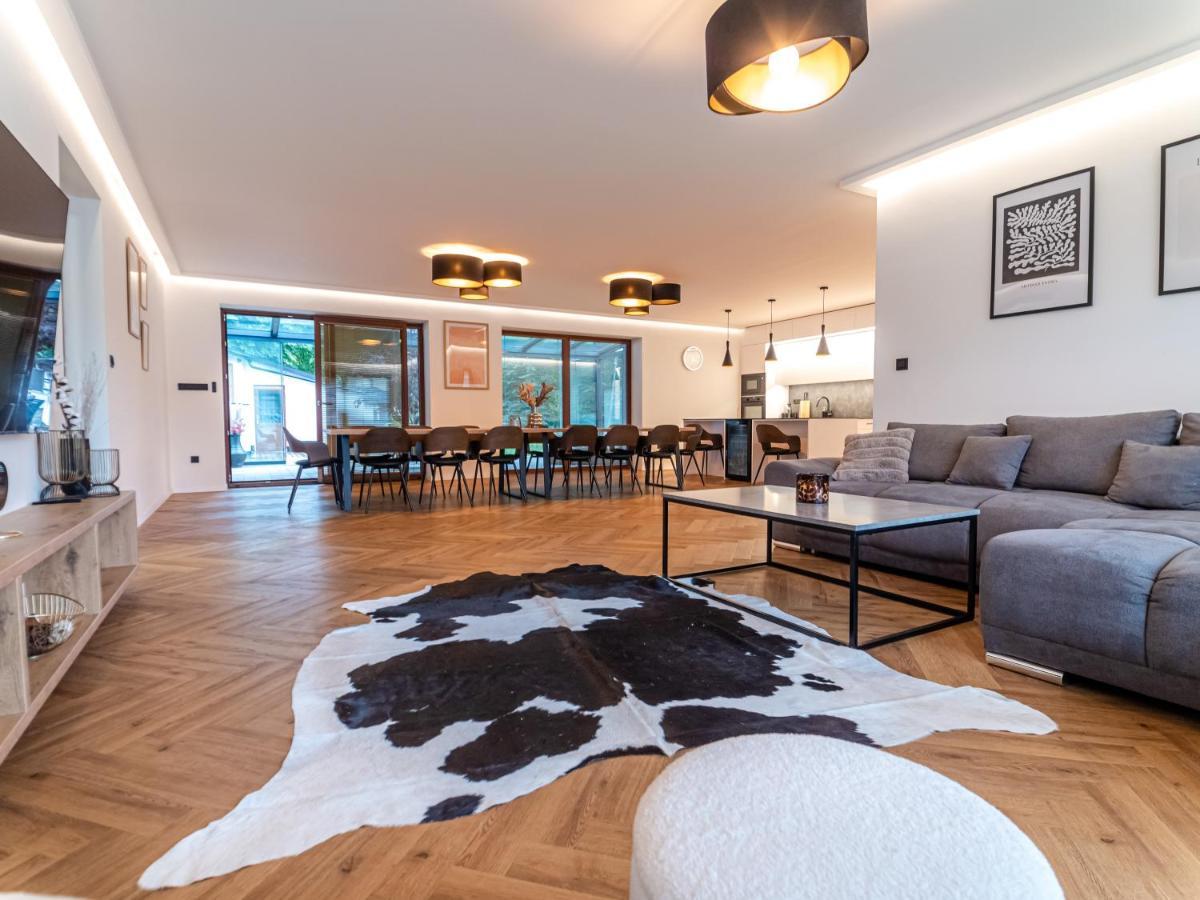 Villa U Zamku Sobotin Bagian luar foto